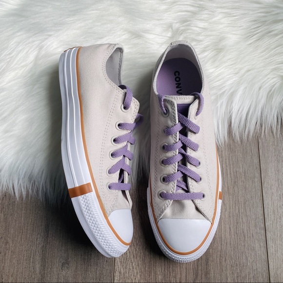 NWT Converse Chuck Taylor All Star Low Top - Picture 3 of 9